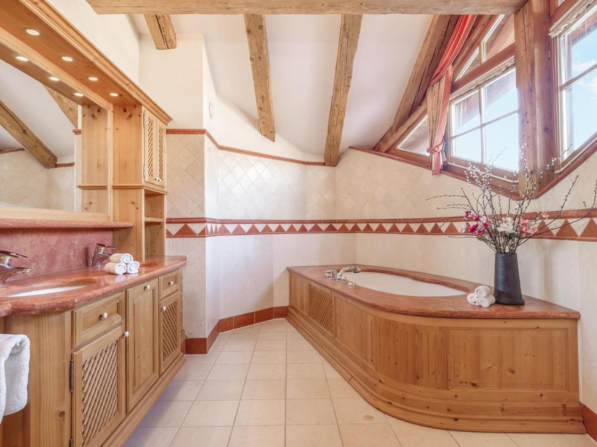 Chalet In St Johann In Tyrol Near Kitzbuehel Apfeldorf Exterior photo