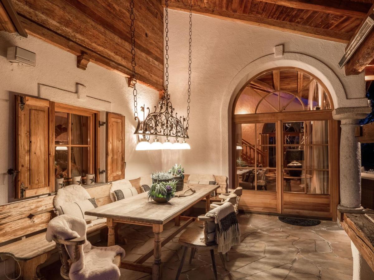 Chalet In St Johann In Tyrol Near Kitzbuehel Apfeldorf Exterior photo